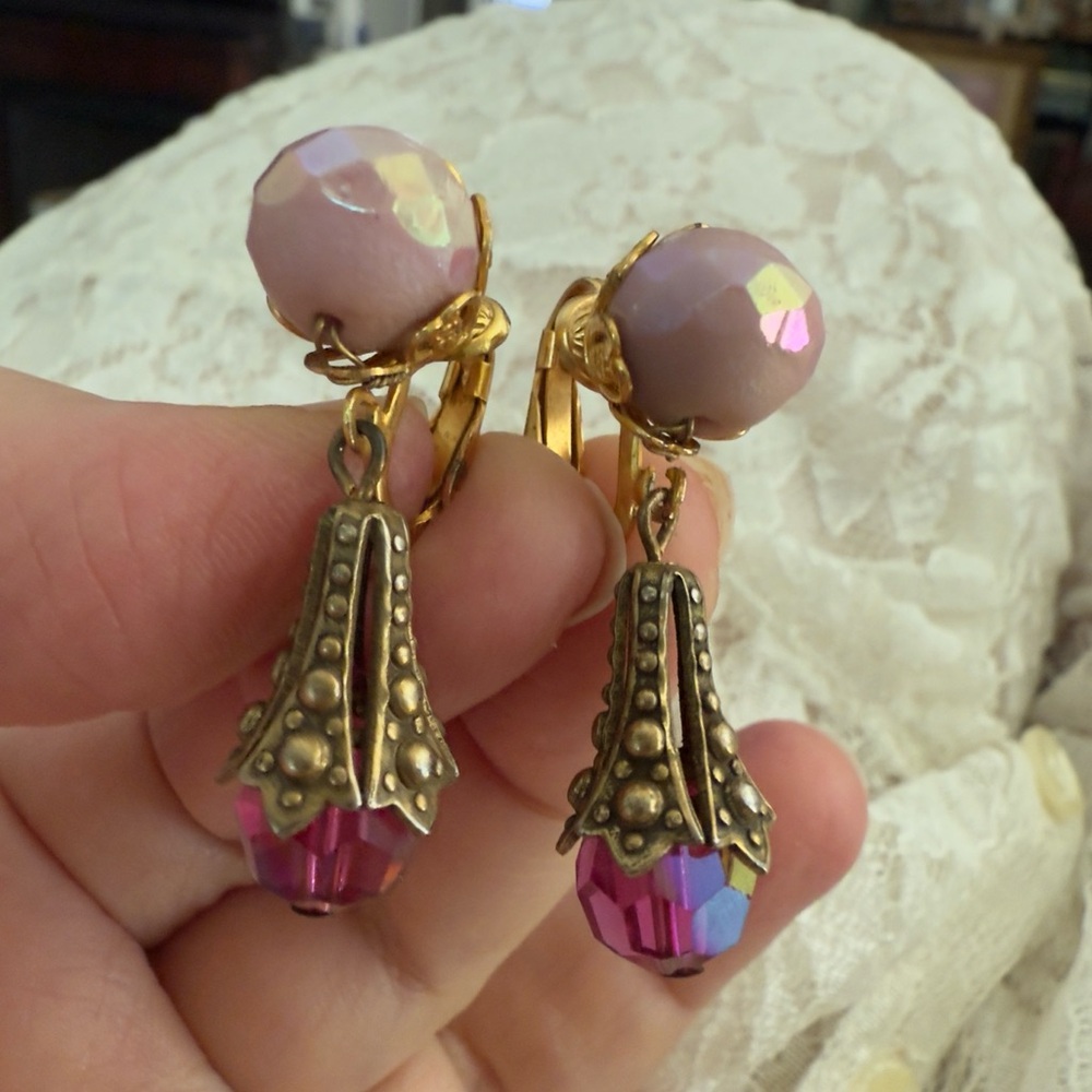 Vintage red pink crystal clip bead drop earrings
